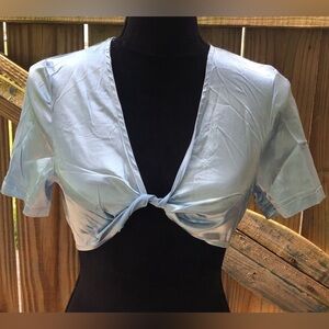 I Saw It First Short Sleeve Blue Satin, Knot Front Crop Top Size 2